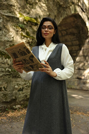 Antrasit Rengi Kaşe Uzun Kışlık V Yaka Jile Elbise