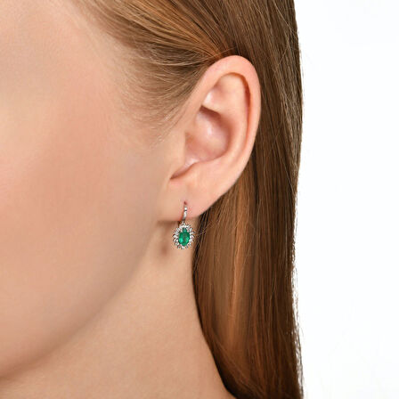 0.30 Karat Zümrüt Taşlı Pırlanta Küpe