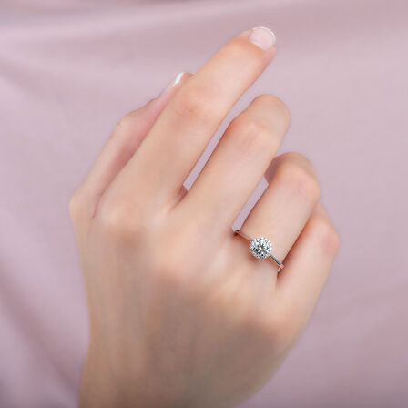 0.09 Karat Pırlanta Violet Taşlı Yüzük