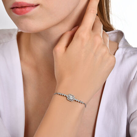 0.52 Karat Baget Pırlanta Bileklik