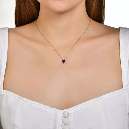 0.06 Karat Yakut Taşlı Pırlanta Kolye