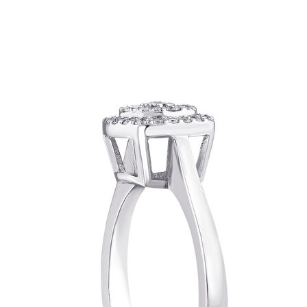 0.28 Karat Baget Taşlı Pırlanta Yüzük