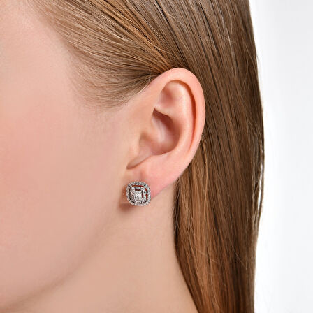 Venüs Baget Pırlanta Küpe