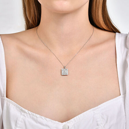 1.01 Karat Baget Taşlı Pırlanta Kolye