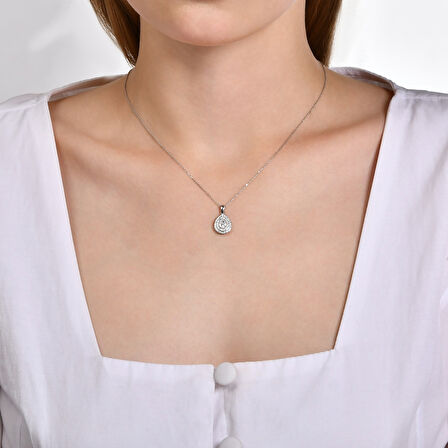 0.37 Karat Pırlanta Fantezi Kolye