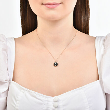 0.07 Karat Gül Elmas Kolye