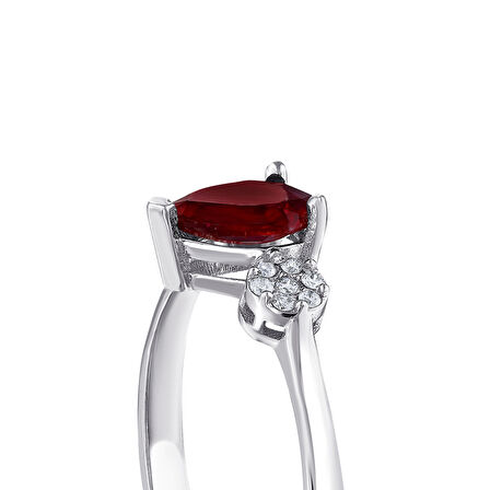 0.08 Karat Yakut Taşlı Pırlanta Yüzük