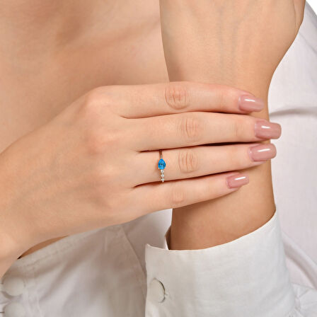 0.07 Karat Aquamarine Taşlı Pırlanta Yüzük