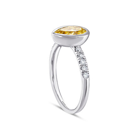 0.15 Karat Pırlanta Sarı Violet Taşlı Yüzük