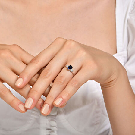 0.08 Karat Safir Taşlı Pırlanta Yüzük