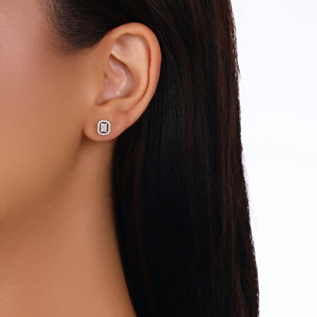 0.28 Karat Pırlanta Küpe