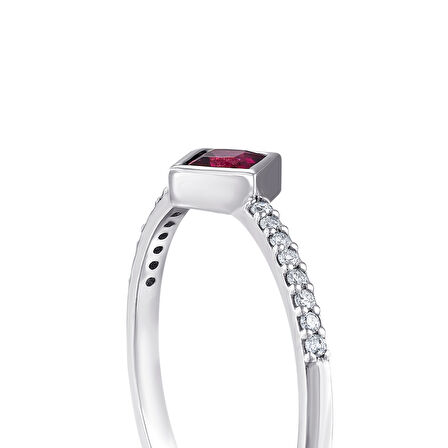 0.11 Karat Radolite Taşlı Pırlanta Yüzük