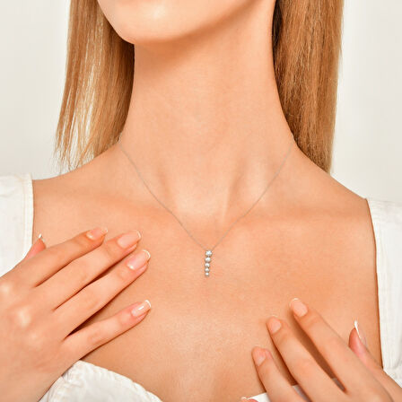 0.15 Karat Pırlanta Fantezi Kolye