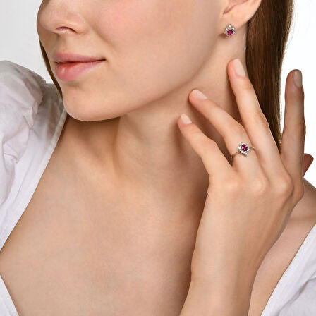 0.03 Karat Yakut Taşlı Pırlanta Yüzük