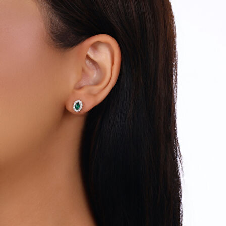 0.14 Karat Zümrüt Taşlı Pırlanta Küpe