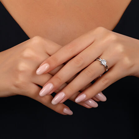 0.18 Karat Pırlanta Fantezi Yüzük