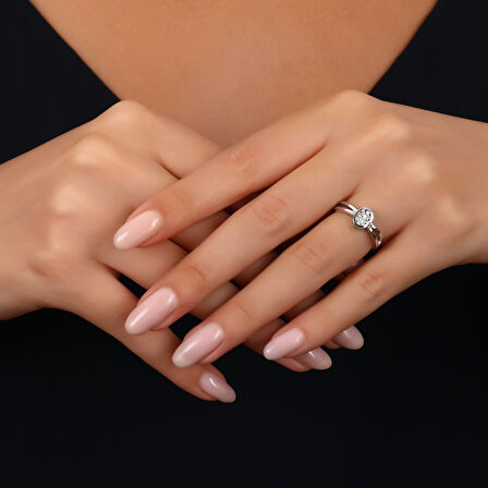 0.07 Karat Pırlanta Fantezi Yüzük