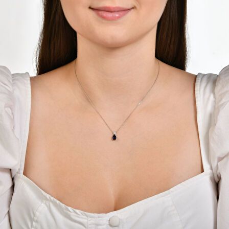 0.04 Karat Safir Taşlı Pırlanta Kolye