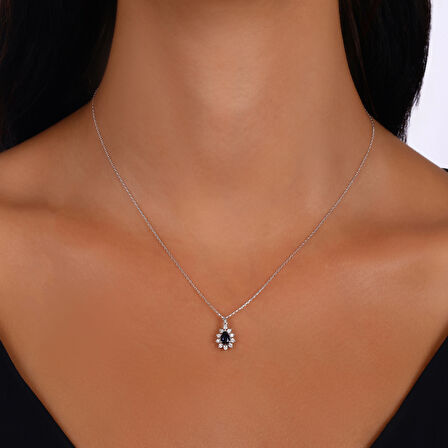 0.12 Karat Safir Taşlı Pırlanta Kolye