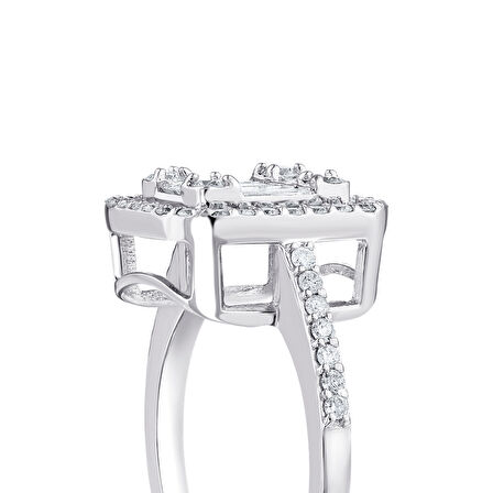 0.67 Karat Baget Pırlanta Yüzük