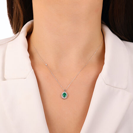 0.12 Karat Zümrüt Taşlı Pırlanta Kolye