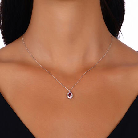 0.08 Karat Yakut Taşlı Pırlanta Kolye