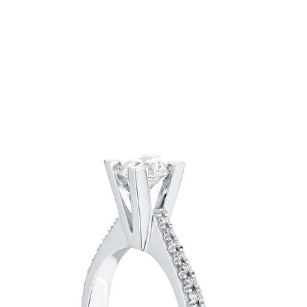 0.18 Karat Pırlanta Tektaş Yüzük