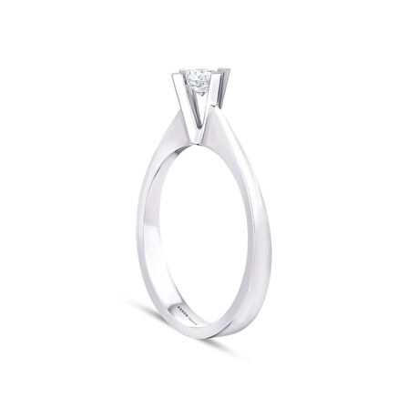 0.50 Karat Pırlanta Tektaş Yüzük