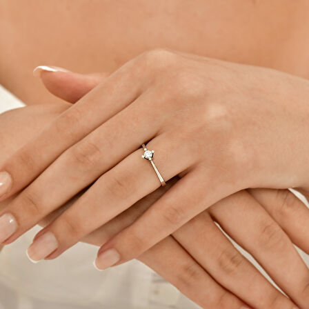 0.51 Karat Pırlanta Tektaş Yüzük