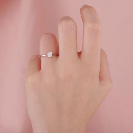 0.53 Karat Pırlanta Tektaş Yüzük