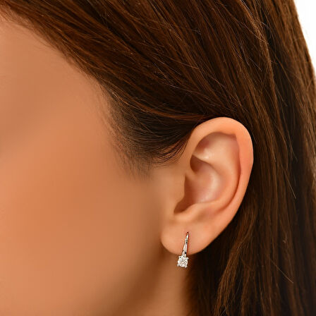 0.20 Karat Pırlanta Tektaş Küpe