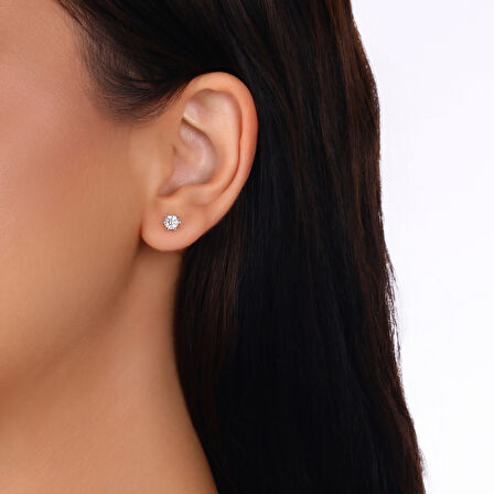 0.63 Karat Pırlanta Tektaş Küpe