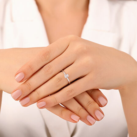 0.58 Karat Pırlanta Tektaş Yüzük