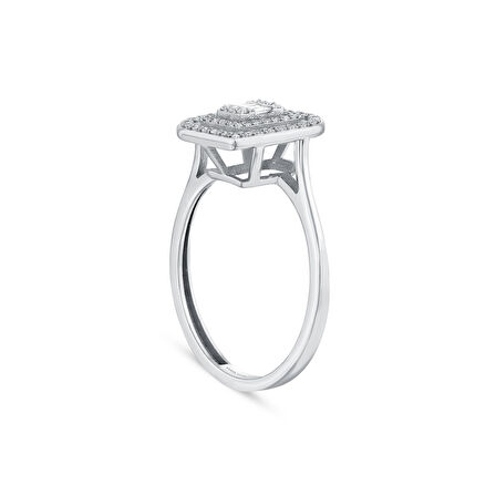 0.16 Karat Baget Taşlı Pırlanta Yüzük