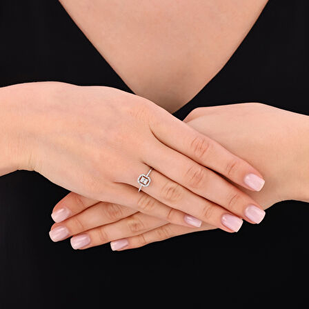 0.10 Karat Baget Pırlanta Yüzük