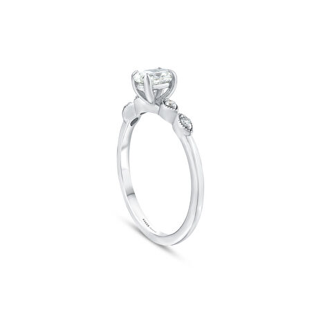 0.34 Karat Oval Pırlanta Tektaş Yüzük