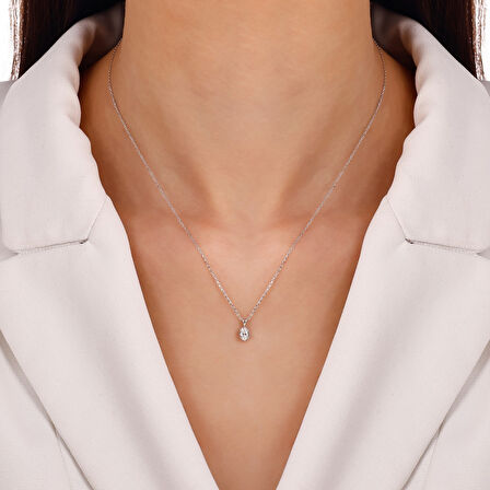 0.20 Karat Oval Pırlanta Tektaş Kolye
