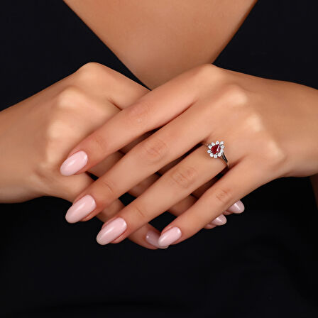 0.14 Karat Pırlanta Fantezi Yakut Yüzük