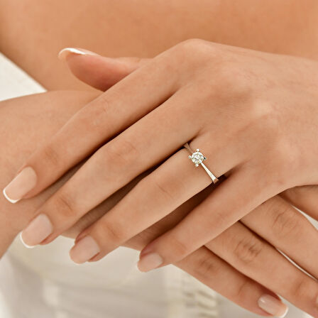 0.41 Karat Pırlanta Tektaş Yüzük