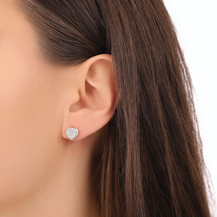 0.26 Karat Pırlanta Kalp Küpe