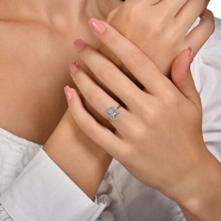 0.10 Karat Baget Pırlanta Yüzük