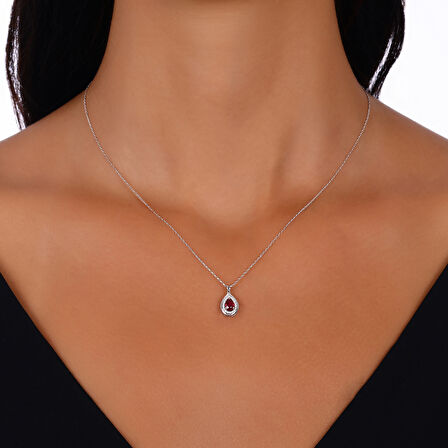 0.10 Karat Yakut Taşlı Pırlanta Kolye