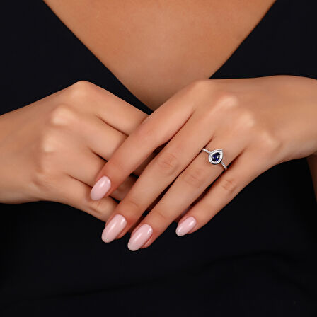 0.18 Karat Safir Taşlı Pırlanta Yüzük