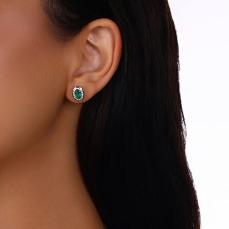 0.18 Karat Zümrüt Taşlı Pırlanta Küpe