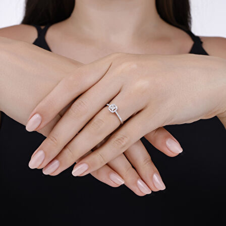 0.23 Karat Pırlanta Fantezi Yüzük