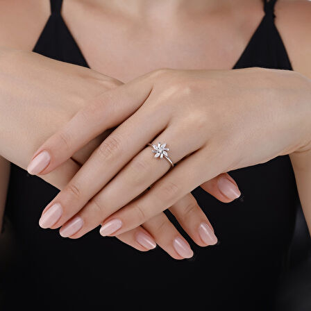 0.37 Karat Pırlanta Fantezi Yüzük