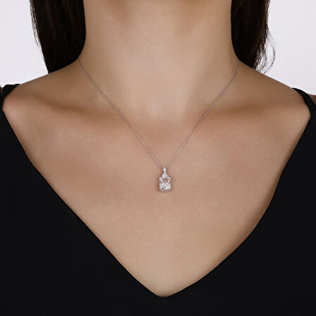 0.08 Karat Pırlanta Violet Taşlı Kolye