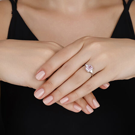 0.11 Karat Violet Taşlı Pırlanta Yüzük