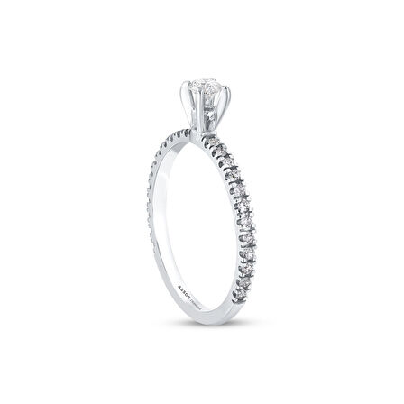 0.50 Karat Pırlanta Tektaş Yüzük