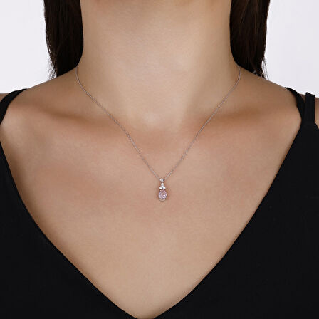 0.09 Karat Violet Taşlı Pırlanta Kolye